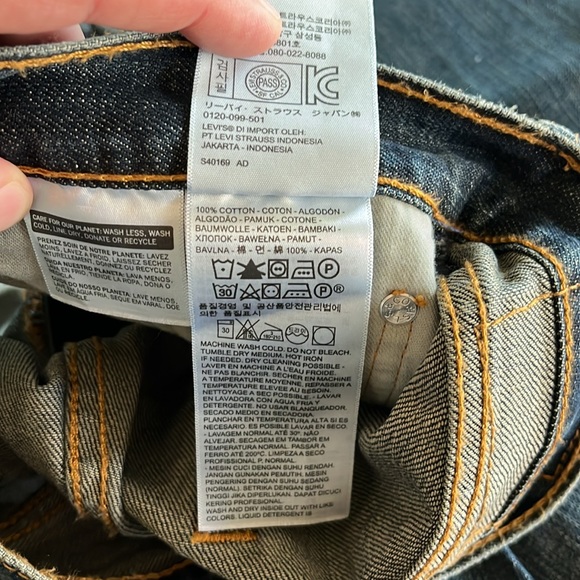 Men’s Levi’s 505 jeans. Lightly worn and in excellent condition. - Picture 3 of 3